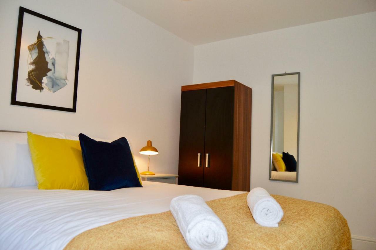 Qh31 - City Centre Location With 2 Double Bedrooms Sleeping Up To 4 People - Spacious Work Or Leisure Apartment Шеффілд Екстер'єр фото