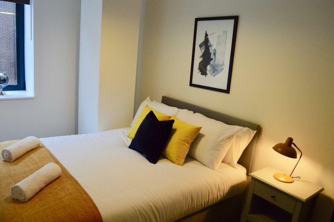 Qh31 - City Centre Location With 2 Double Bedrooms Sleeping Up To 4 People - Spacious Work Or Leisure Apartment Шеффілд Екстер'єр фото